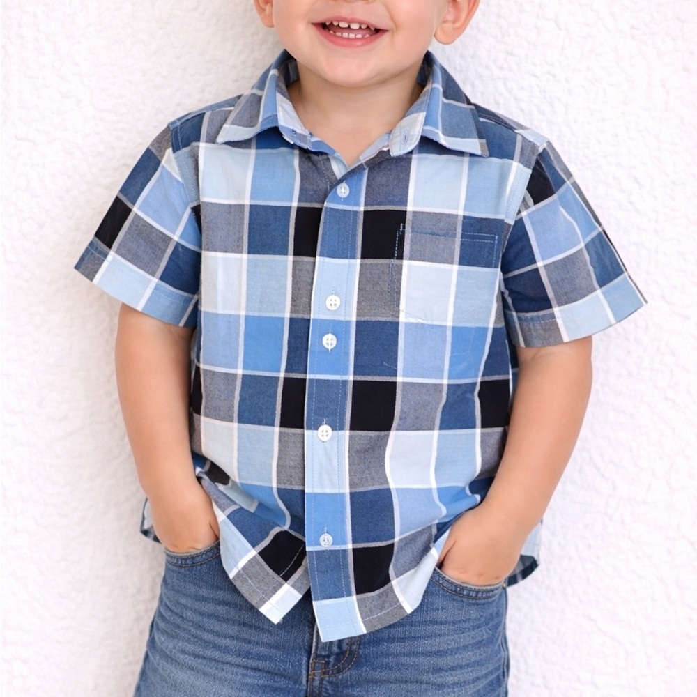 Vintage boy’s blue plaid casual button down shirt size 18M